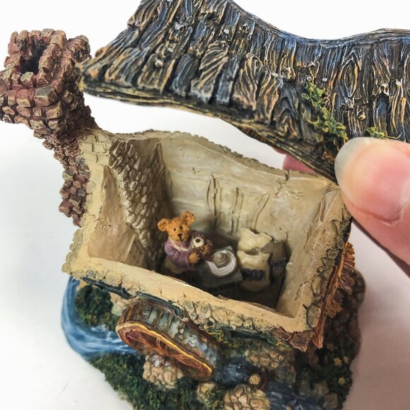 Boyds Bears Bearly-Built Villages, Murphy's Mill & Bakery 2001 - Picture 7 of 9